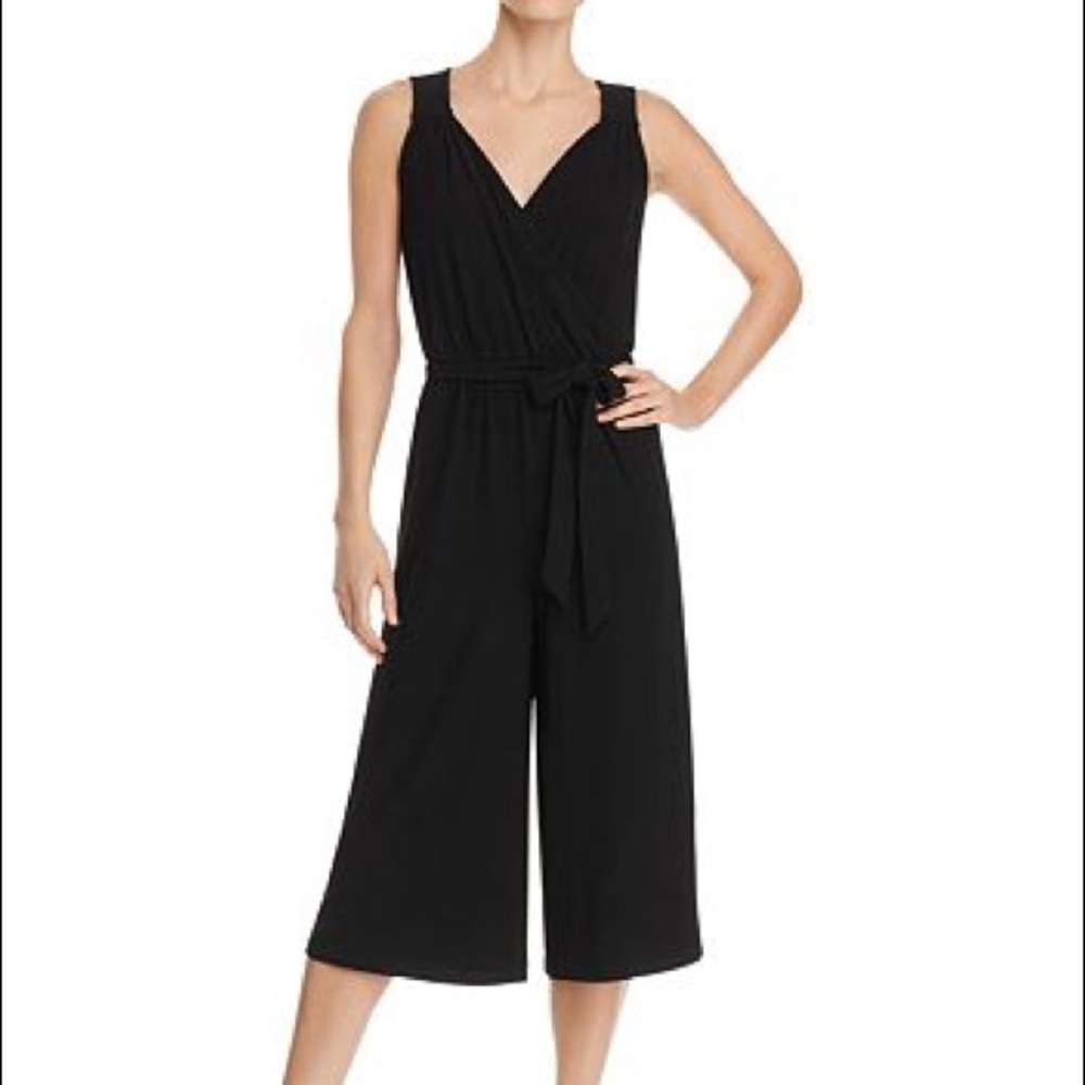 Black Crossover V-Neck Crop Jumpsuit | Cupio